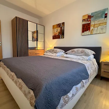 Sara Apartament