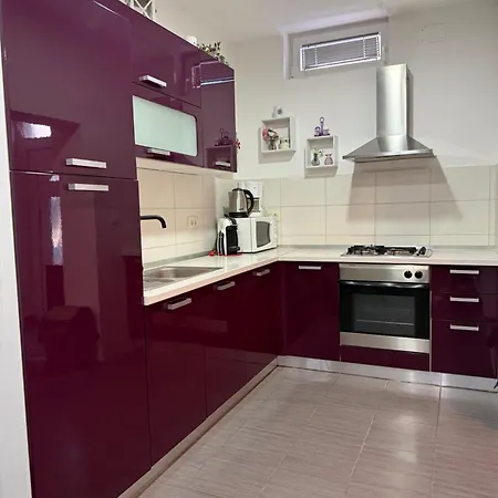 Apartman Sara *